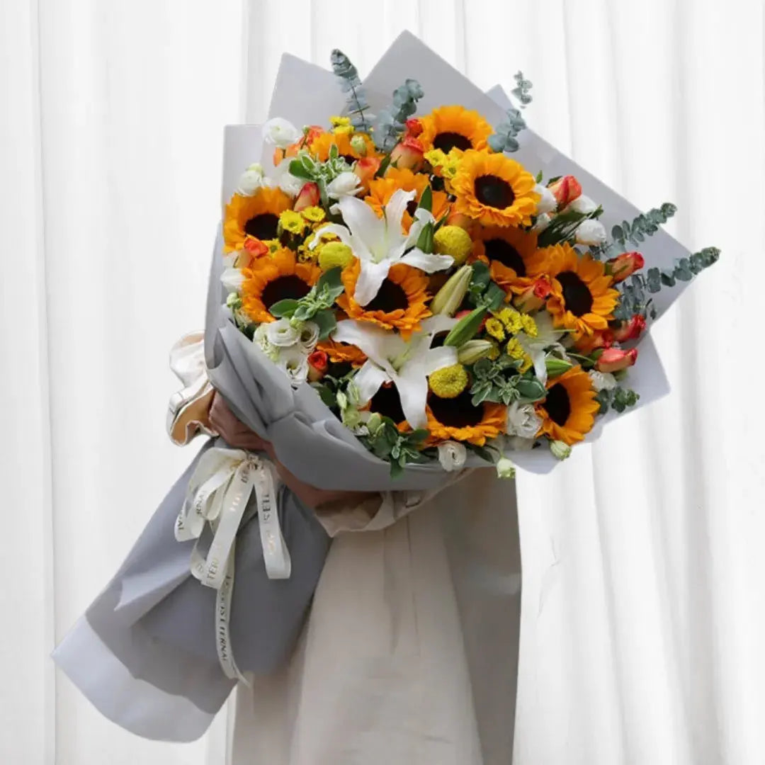 sunflower and tiger lily bouquet Golden Glow - Sunflower and Lily Delight