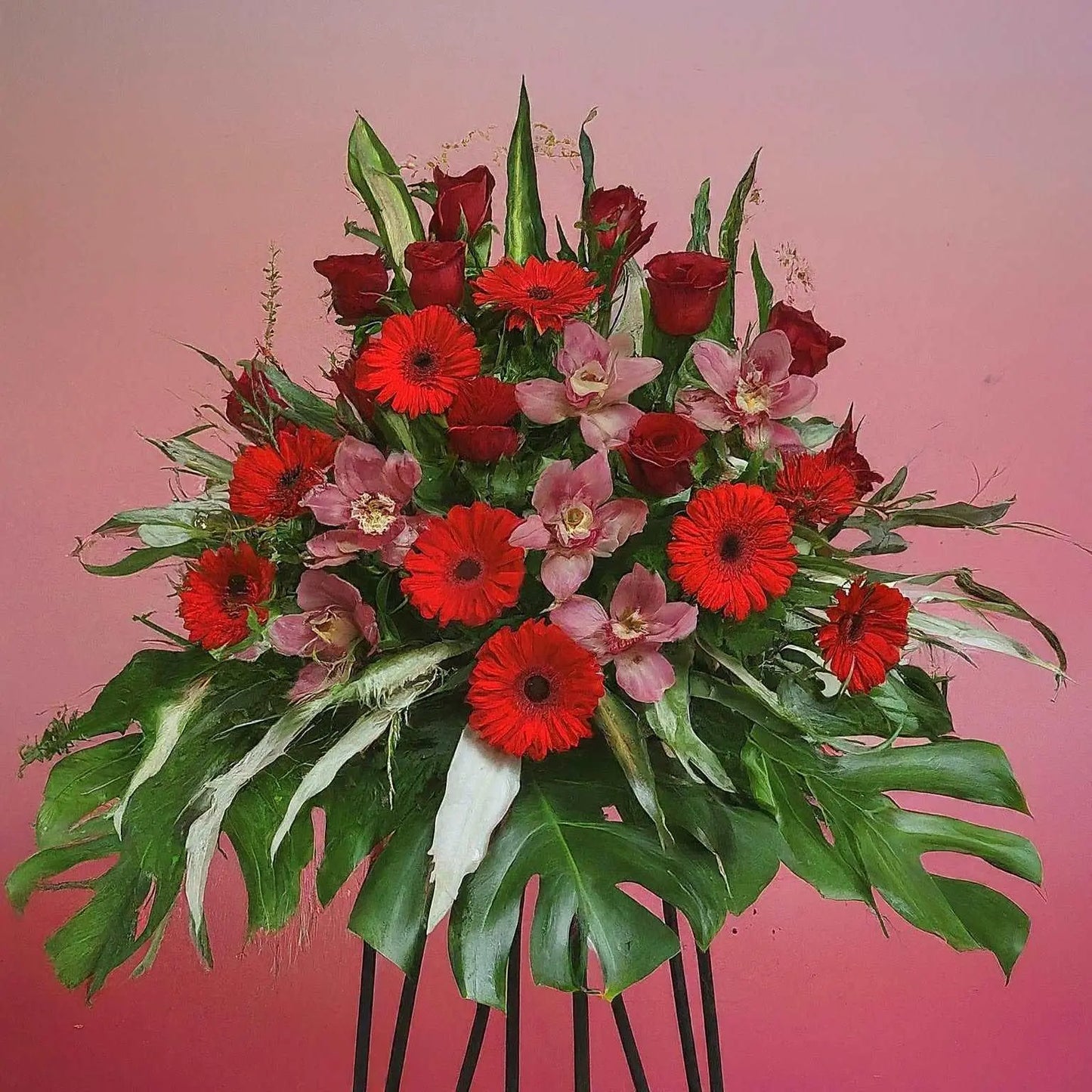 Red Luck - With Stand - 999Flowers