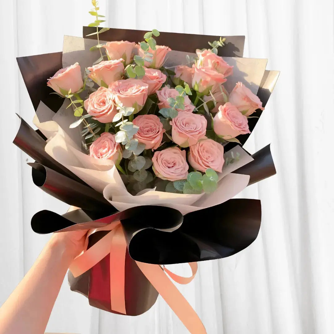 Eternal Elegance  Light Pink Rose Bouquet 999Flowers